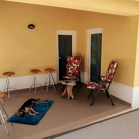 2P Kyrios Arts Atelier With Use Of Private Pool Carrascal (Leiria)
