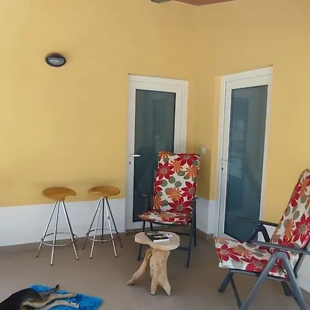 Kyrios Arts Atelier With Use Of Private Swimming Pool *