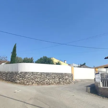 Kyrios Arts Atelier With Use Of Private Swimming Pool Carrascal (Leiria)