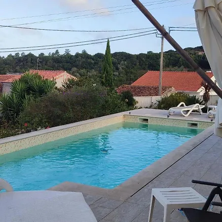 2P Kyrios Arts Atelier With Use Of Private Pool Apartment Carrascal (Leiria)
