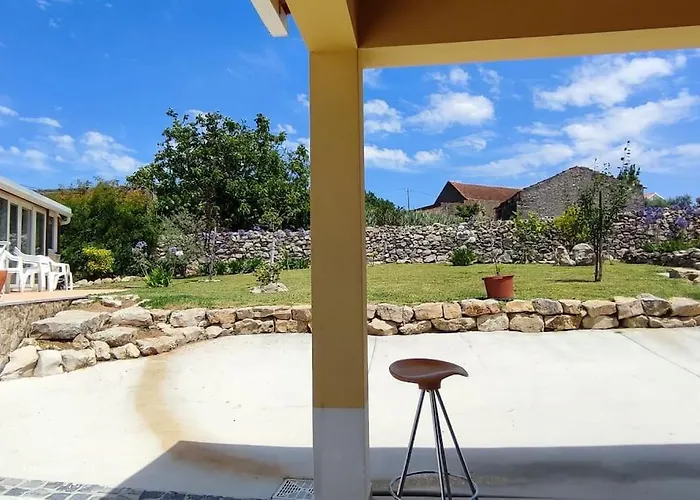 Kyrios Arts Atelier With Use Of Private Swimming Pool *