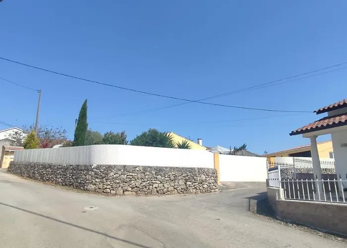 Kyrios Arts Atelier With Use Of Private Swimming Pool Carrascal (Leiria)